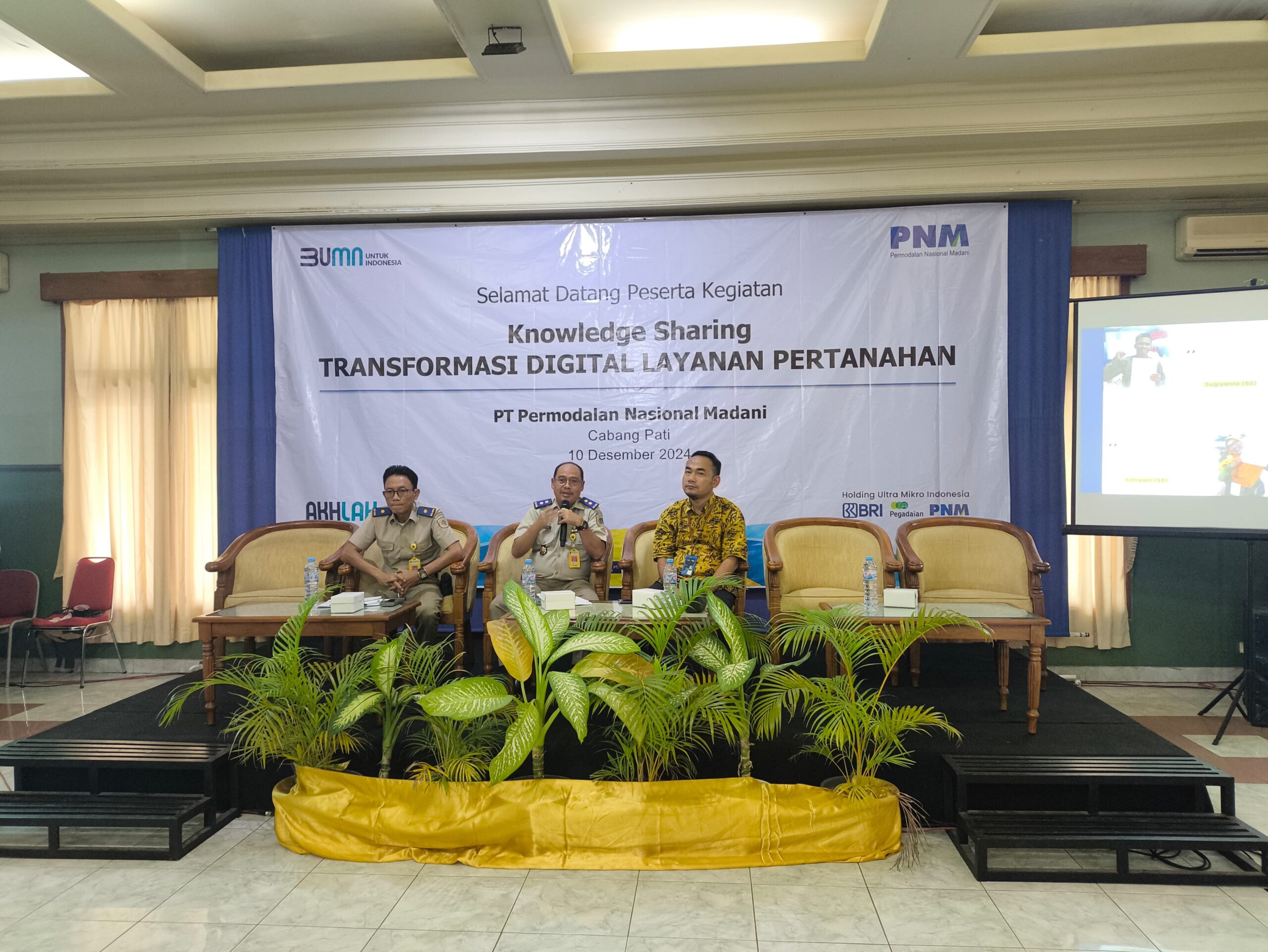 Knowledge Sharing Transformasi Digital Layanan Pertanahan, Kasi PHP  BPN Pati jadi Narasumber