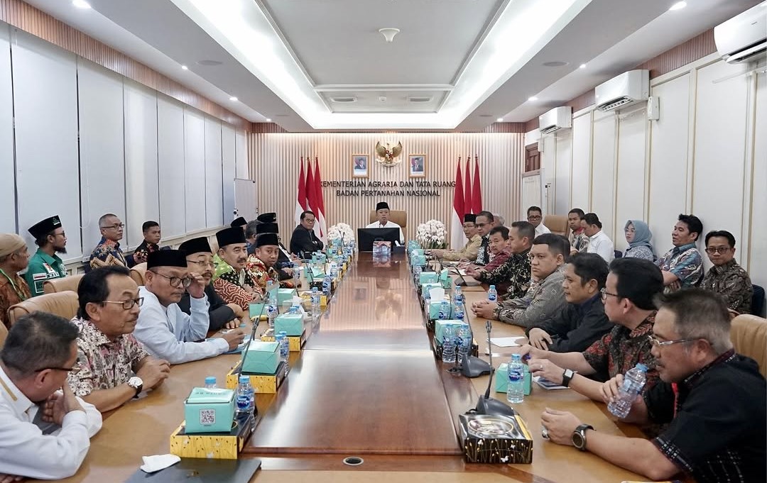 Rakor dengan Lembaga dan Organisasi Keagamaan Islam, Menteri Nusron Komitmen Percepat Sertipikasi Tanah Wakaf