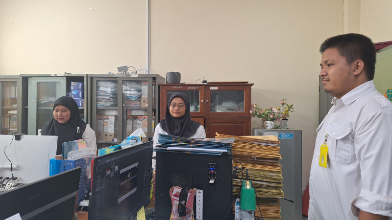 Kantor Pertanahan Kabupaten Pati memperdengarkan Panca Prasetya KORPRI pada Rabu 28 Mei 2025