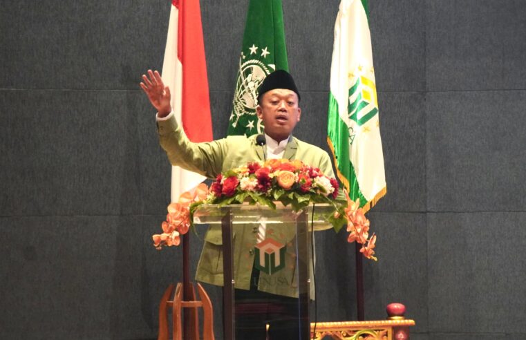 Di Hadapan Mahasiswa UNUSA, Menteri Nusron Nyatakan Kebijakan Plasma Ada untuk Pemerataan Ekonomi