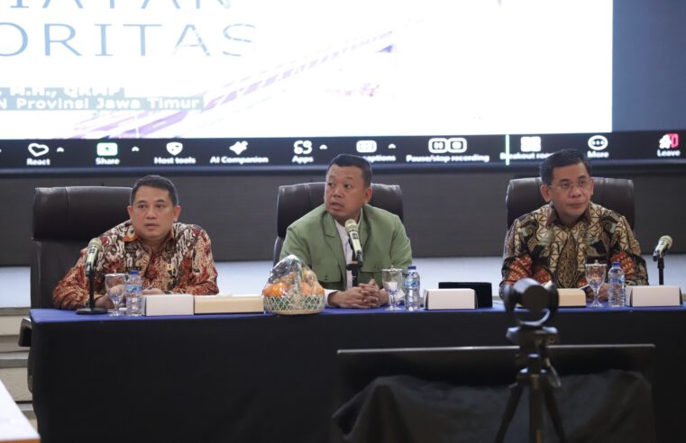 Dorong Percepatan Penyelesaian Masalah Pertanahan, Menteri Nusron Beri Pembinaan di Kanwil BPN Provinsi Jawa Timur