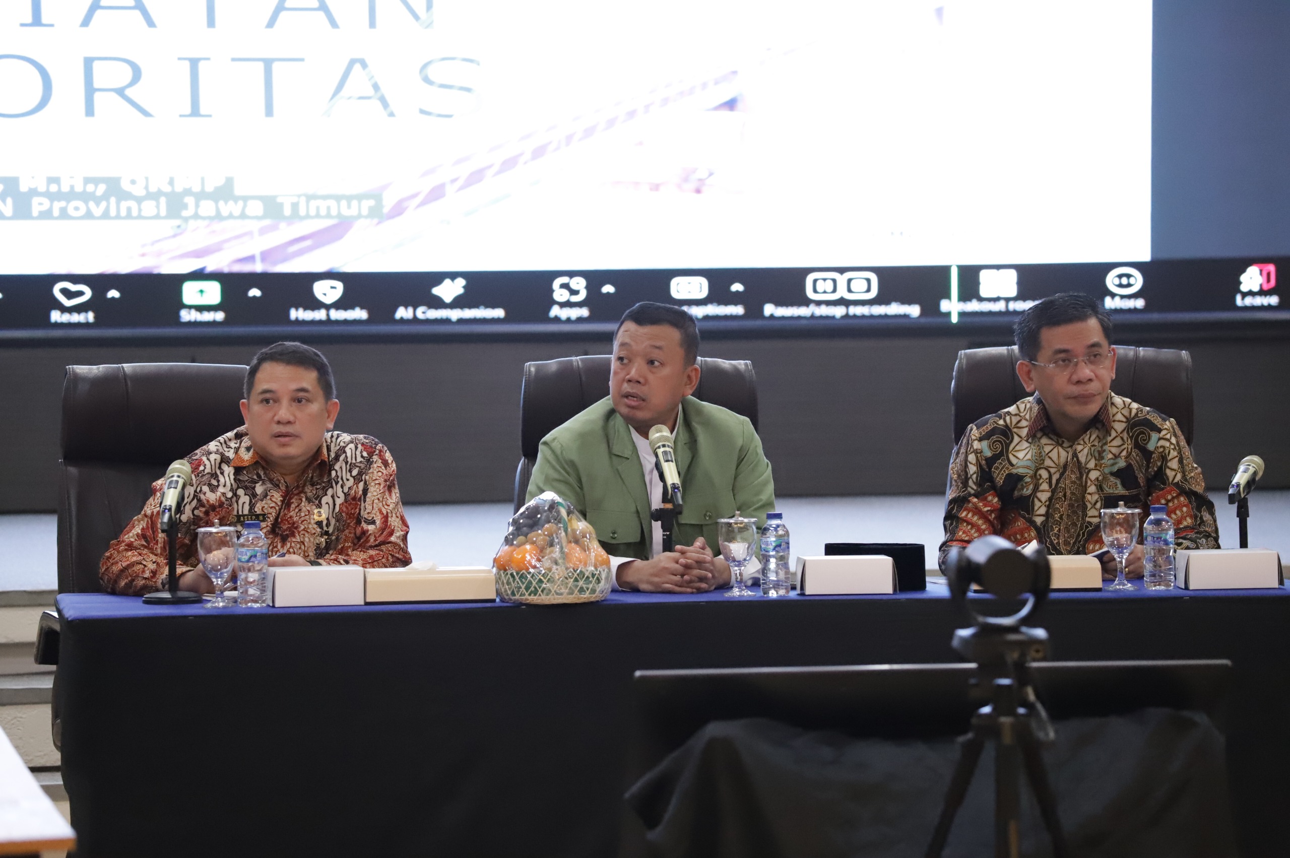 Dorong Percepatan Penyelesaian Masalah Pertanahan, Menteri Nusron Beri Pembinaan di Kanwil BPN Provinsi Jawa Timur