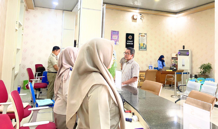 Harmoni Nasionalisme: Kantor Pertanahan Kabupaten Pati Perdengarkan Lagu Kebangsaan Indonesia Raya pada Senin, 30 Juni 2025