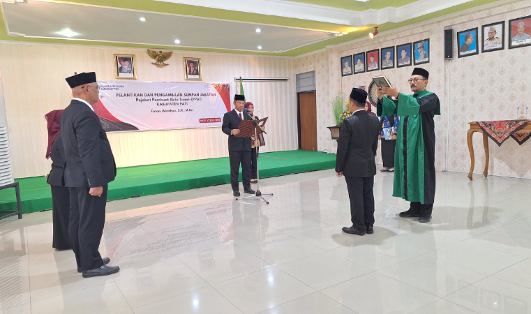 Kantor Pertanahan Kabupaten Pati Gelar Pelantikan dan Pengambilan Sumpah Jabatan PPAT Wilayah Kerja Kabupaten Pati
