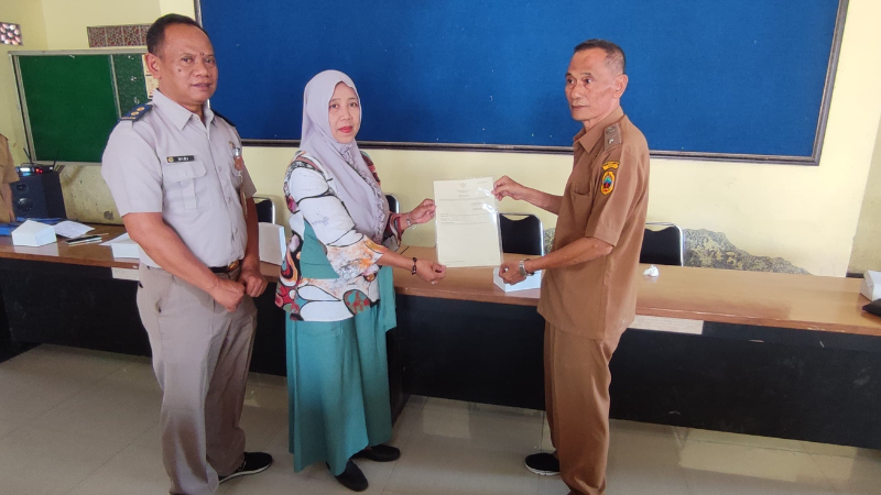 Kantor Pertanahan Kabupaten Pati Serahkan 213 Sertipikat Elektronik, Dorong Kepastian Hukum di Desa Lengkong, Batangan