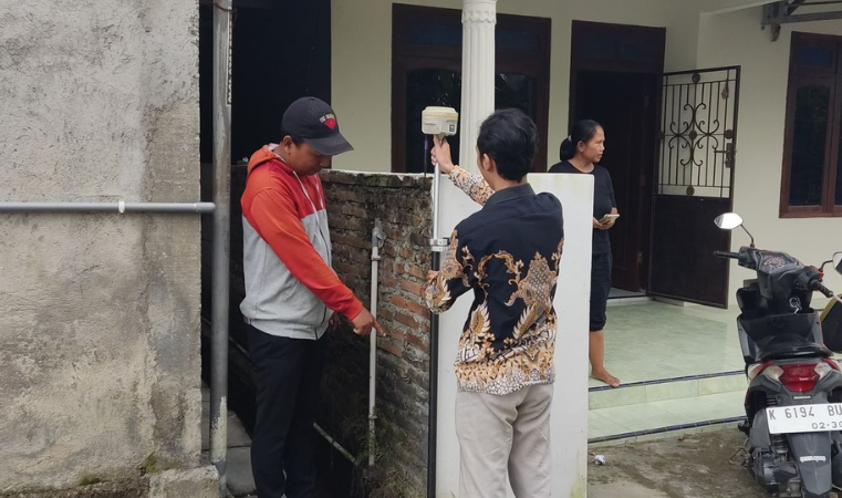 Lakukan Pengukuran Salah Satu Bidang Tanah di Sugihrejo, Kantor Pertanahan Kabupaten Pati Perkuat Kepastian Hukum
