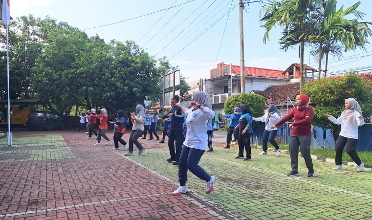 Kantor Pertanahan Kabupaten Pati Gelar Senam Pagi, Jaga Kebugaran Pegawai