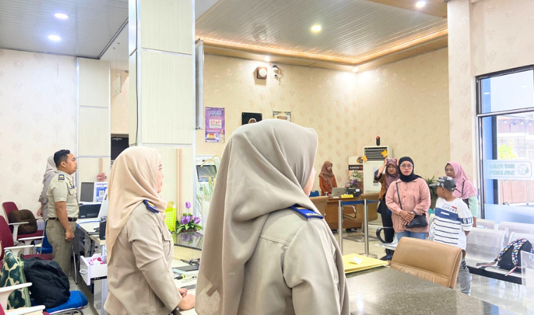 Harmoni Nasionalisme: Kantor Pertanahan Kabupaten Pati Perdengarkan Lagu Kebangsaan Indonesia Raya pada 7 Juli 2025