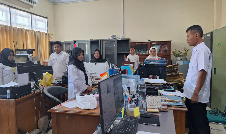 Kantor Pertanahan Kabupaten Pati memperdengarkan Panca Prasetya KORPRI pada Rabu 9 Juli 2025
