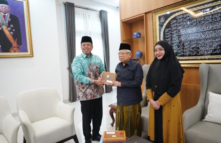 Wakili Pemerintah, Menteri Nusron Antar Undangan Upacara Peringatan HUT 80 Tahun Kemerdekaan RI untuk Wapres ke-13 K.H. Ma’ruf Amin