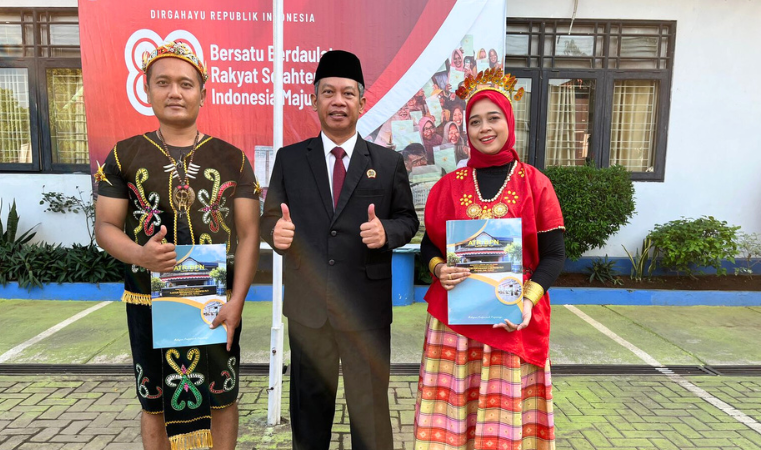 Kantor Pertanahan Kabupaten Pati Apresiasi Kostum Terunik dan Juara Lomba HUT RI ke-80