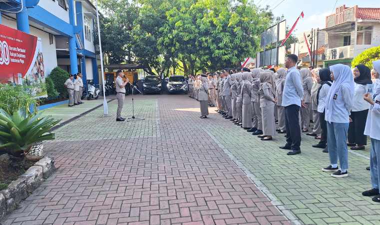Disiplin Kerja Jadi Pokok Amanat dalam Apel Pagi Kantor Pertanahan Kabupaten Pati