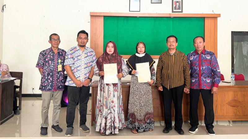 Kantor Pertanahan Kabupaten Pati Serahkan 62 Sertipikat Elektronik di Kepohkencono dalam Percepatan PTSL