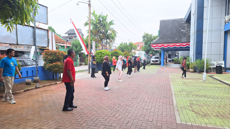 Kantor Pertanahan Kabupaten Pati Gelar Senam Pagi untuk Tingkatkan Kesehatan dan Produktivitas Pegawai