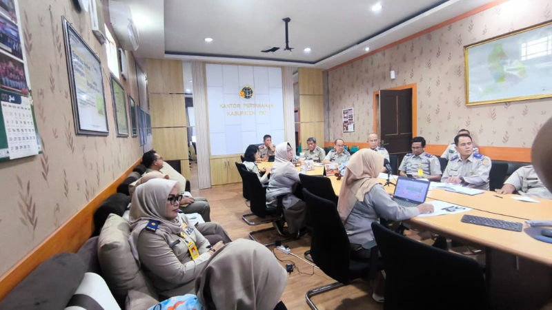 Kantor Pertanahan Kabupaten Pati menggelar Rapat Evaluasi Mingguan Pekerjaan Rutin dan Proyek pada 23 September 2025