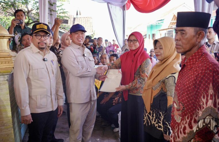 Menteri Nusron Serahkan 546 Sertipikat Hasil Konsolidasi Tanah di Jawa Tengah, Permukiman Warga Makin Bernilai dan Terjamin