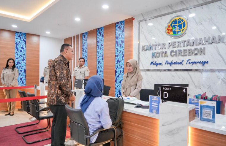 Tinjau Kantor Pertanahan Kota Cirebon, Wamen Ossy Pastikan Layanan Pertanahan Berjalan Optimal