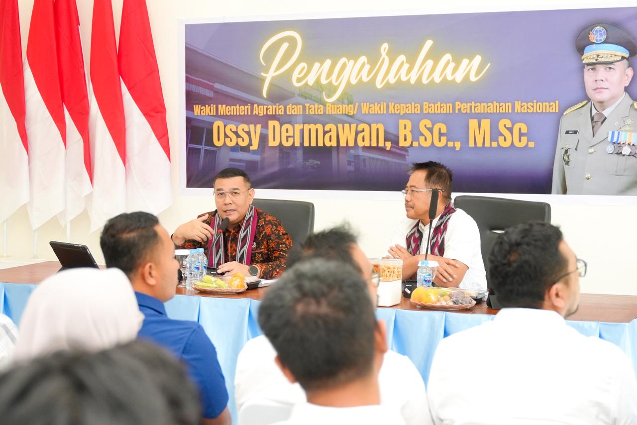 Pesan Wamen Ossy ke Jajaran Kantor Pertanahan Kabupaten Mempawah: Tingkatkan Layanan Sesuai Kebutuhan Masyarakat