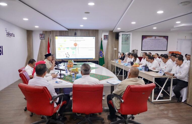 Menteri Nusron Ajak Pegawai Berkomitmen Bersama Tingkatkan Layanan Pertanahan