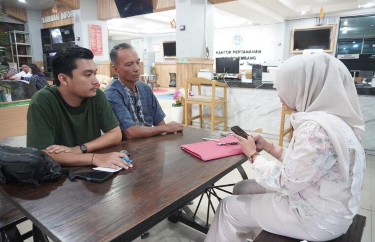 Banyak Membantu, Warga Minta BPN Sediakan Layanan Lebih Banyak Lagi di PELATARAN