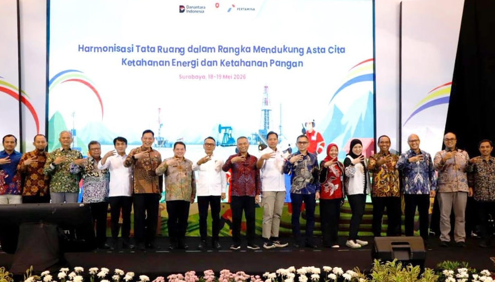 Hai #SobatPPTR, ketahanan pangan dan ketahanan energi harus bisa berjalan beriringan. Untuk itu, Ditjen PPTR Kementerian ATR/BPN bersama Kementerian Energi dan Sumber Daya Mineral, Pertamina EP, SKK Migas, dan pemerintah daerah memperkuat harmonisasi tata ruang dalam forum yang dilaksanakan di Surabaya