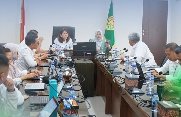 Dalam rangka mengakselerasi pelaksanaan Redistribusi Tanah di atas HPL Badan Bank Tanah, Direktorat Jenderal Penataan Agraria menggelar Rapat Monitoring dan Evaluasi Kegiatan Redistribusi Tanah Tahun 2026