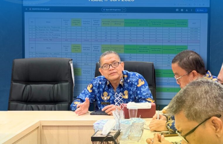 Kantor Pertanahan Kabupaten Pati menggelar Rapat Evaluasi Mingguan Pekerjaan Rutin dan Proyek (REMPEYEK)
