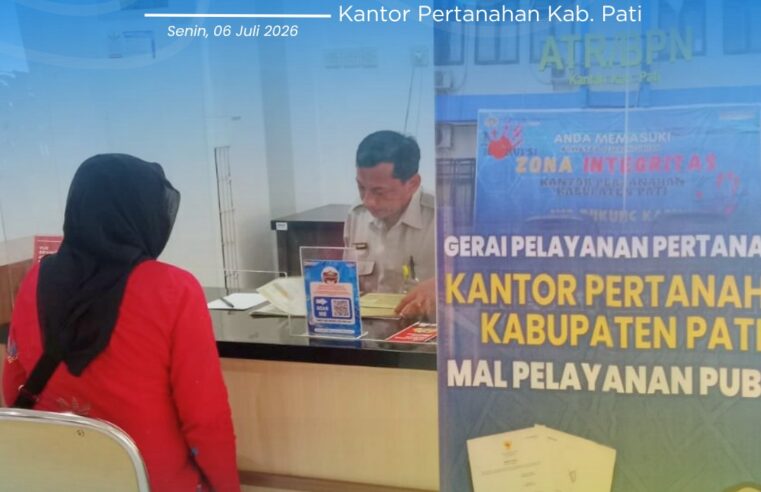 Kantor Pertanahan Kabupaten Pati terus berkomitmen meningkatkan kualitas pelayanan kepada masyarakat melalui penyediaan layanan pertanahan di Loket Mall Pelayanan Publik (MPP) Kabupaten Pati. Pada Senin, 06 Juli 2026 petugas Kantor Pertanahan Kabupaten Pati melaksanakan pelayanan dan konsultasi pertanahan kepada masyarakat yang berkunjung ke MPP Kabupaten Pati.