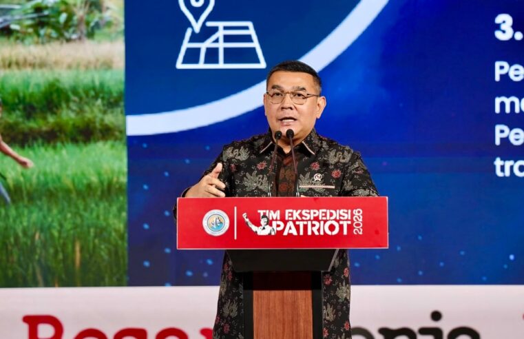 Wamen Ossy Ajak Tim Ekspedisi Patriot Dukung Penataan Ruang dan Pendataan Masalah Pertanahan di Kawasan Transmigrasi
